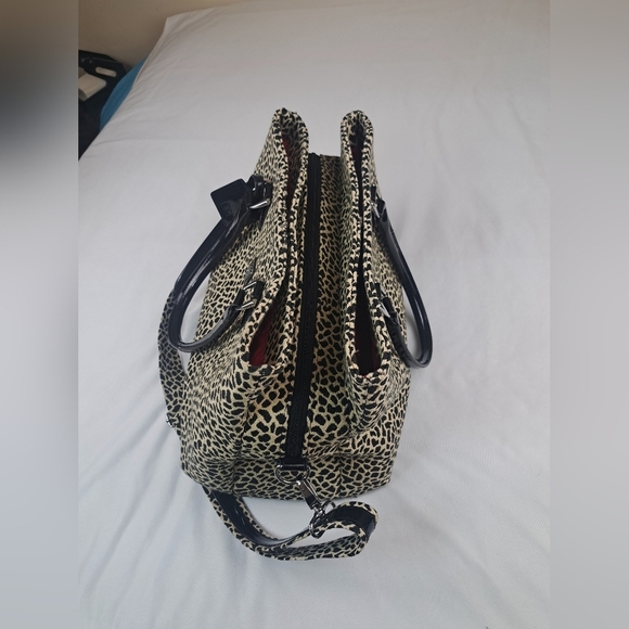 EUC DIANE VON FURSTENBERG Madagascar Collection Tiger Print Canvas XL Bag - Picture 8 of 16